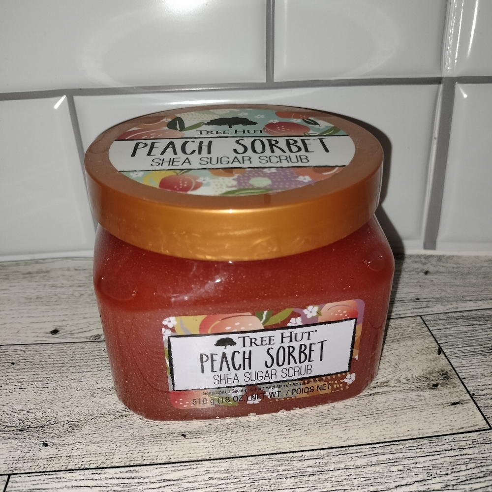 Tree Hut Peach Sorbet Shea Sugar Scrub